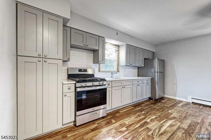 24 Horton Ave 2 Property Photo 2