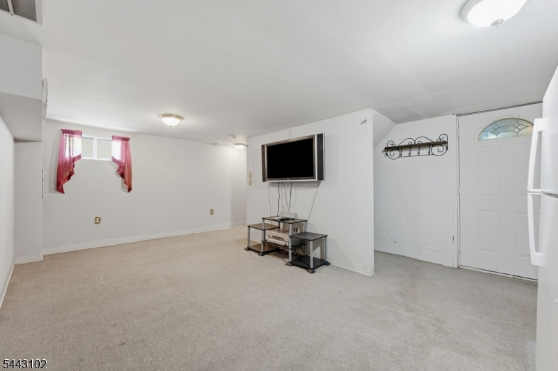 81 Sergeantsville Rd Property Photo 27