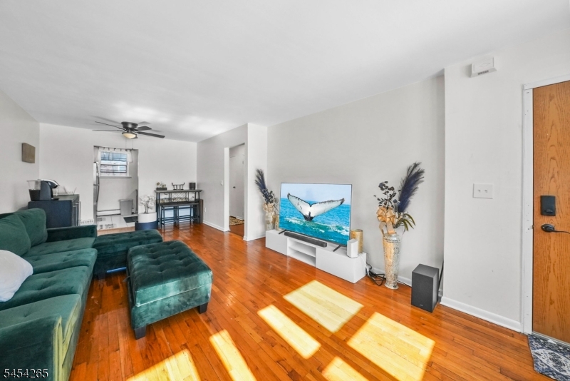 45 Wilfred St 19 Property Photo 6