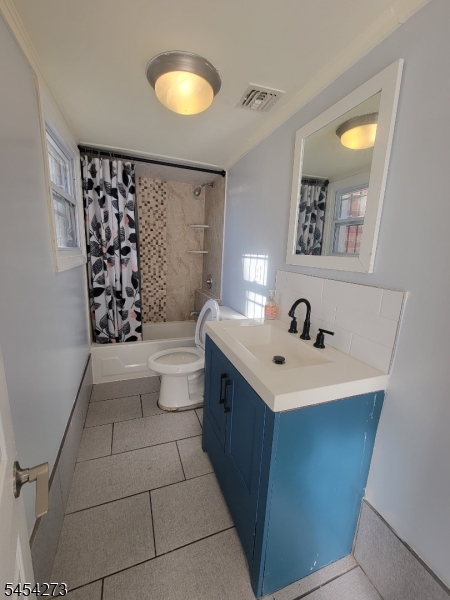 12 Thomas St Property Photo 6