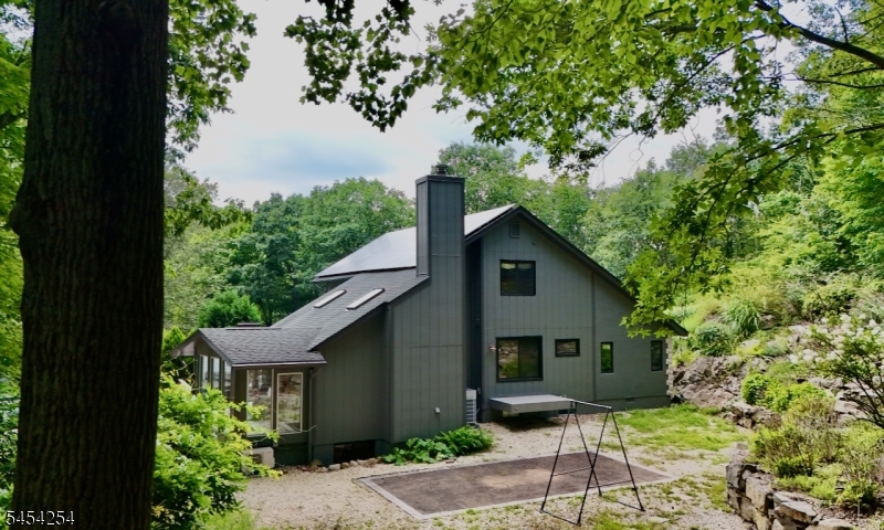 329 Glen Rd Property Photo 44