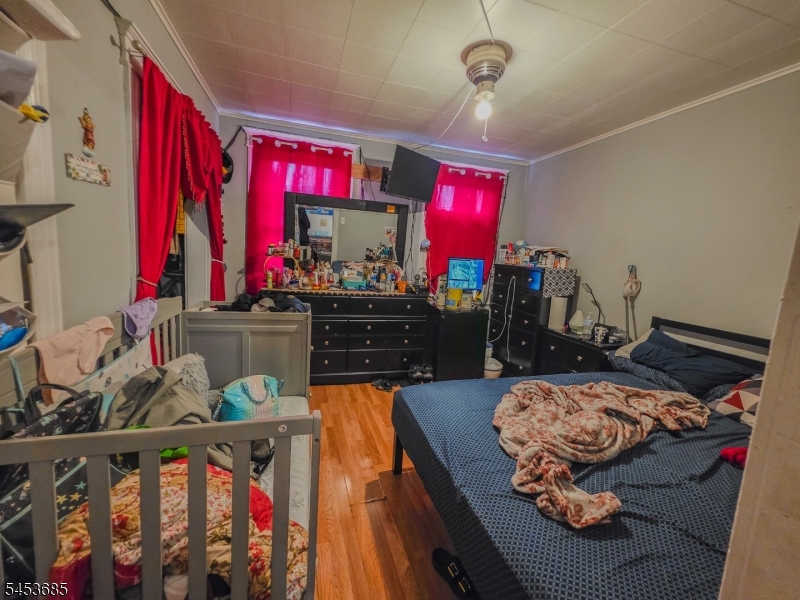 10 Ball St Property Photo 10