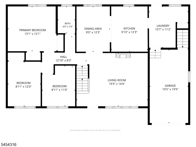 20 Thompson Ave Property Photo 42