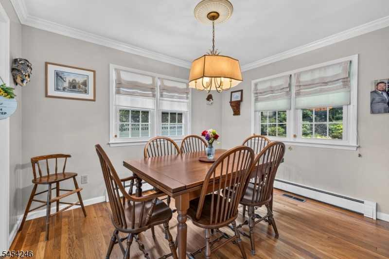 108 Chestnut Ter Property Photo 10