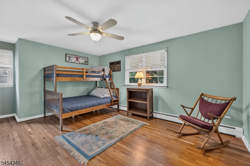 108 Chestnut Ter Property Photo 14