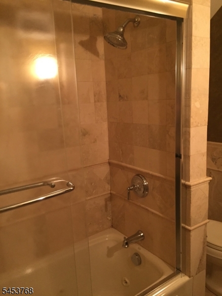 825 Riverside Ave 106 Property Photo 31