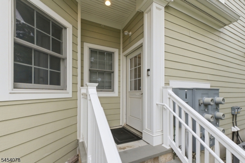 25 Green Village Rd Property Photo 11