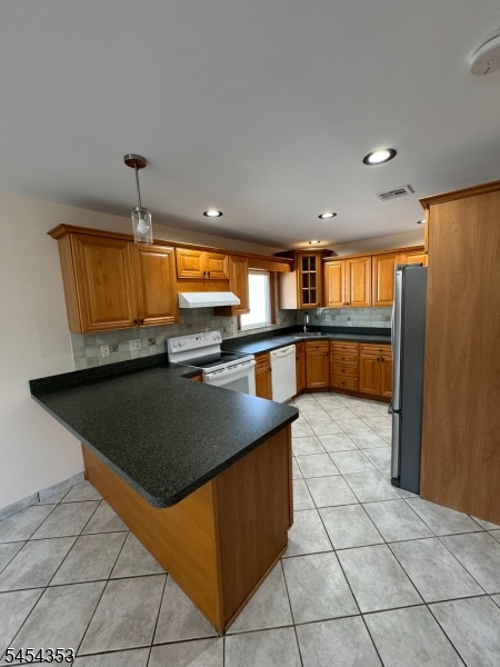 1386 Lower Rd Property Photo 2