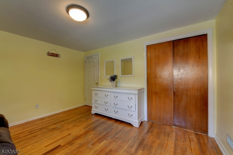 18 Arthur Rd Property Photo 17