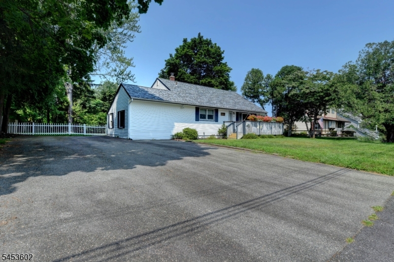 18 Arthur Rd Property Photo 29