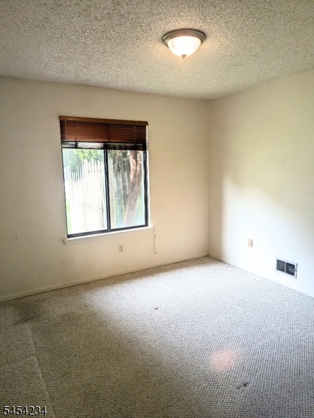 120 Park Gate Dr Property Photo 14