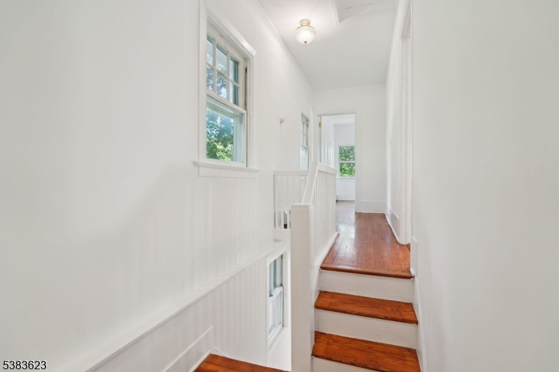 25 Prospect Ave Property Photo 9