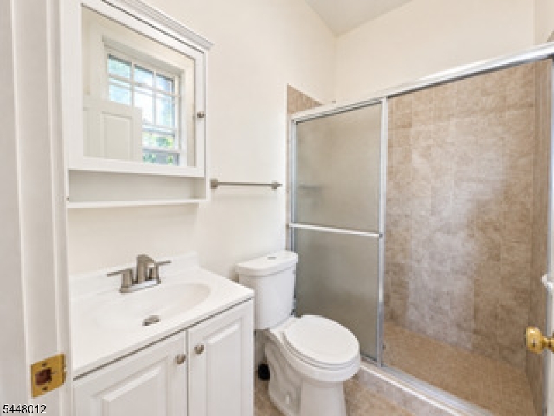 25 Prospect Ave Property Photo 10