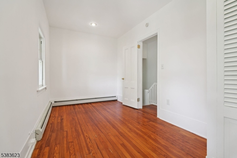 25 Prospect Ave Property Photo 16