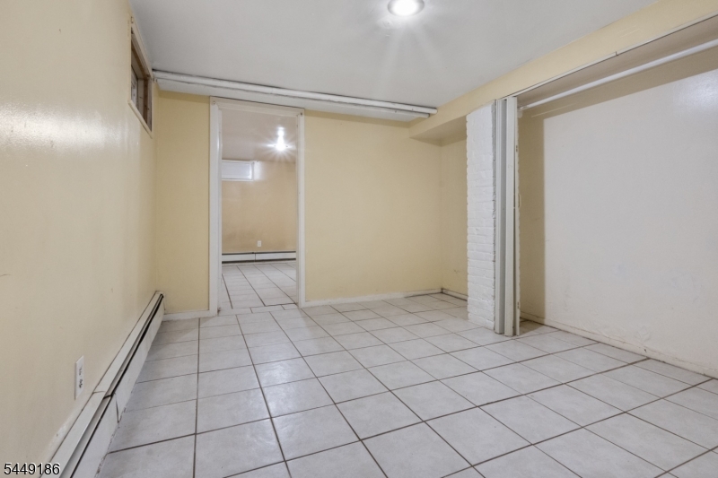 33 Vreeland Ave Property Photo 29