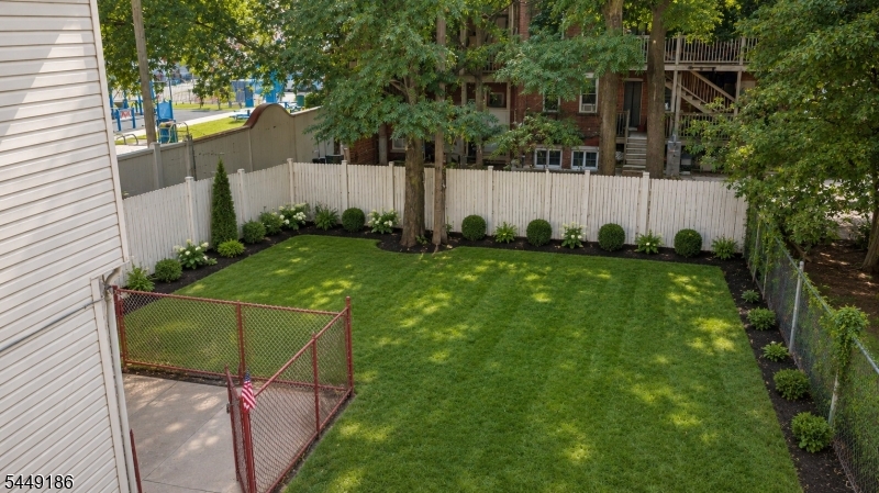 33 Vreeland Ave Property Photo 36