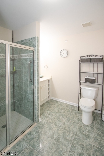 10 Redspire Dr 10 Property Photo 14