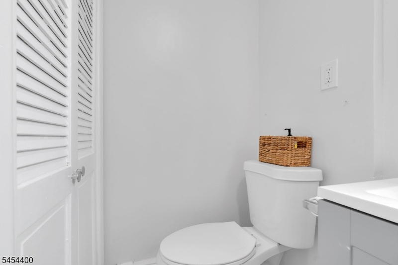 200 Cedar St Property Photo 39