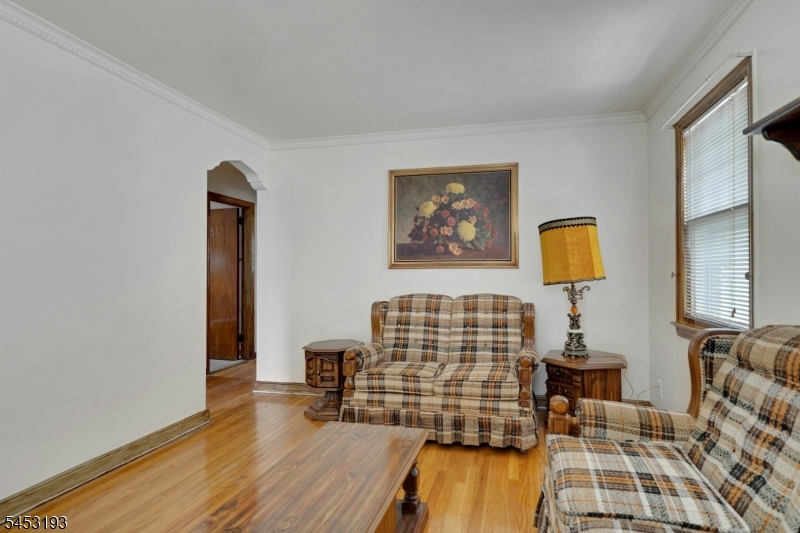 30 Menzel Ave Property Photo 4
