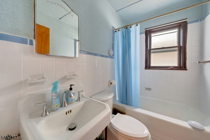30 Menzel Ave Property Photo 11