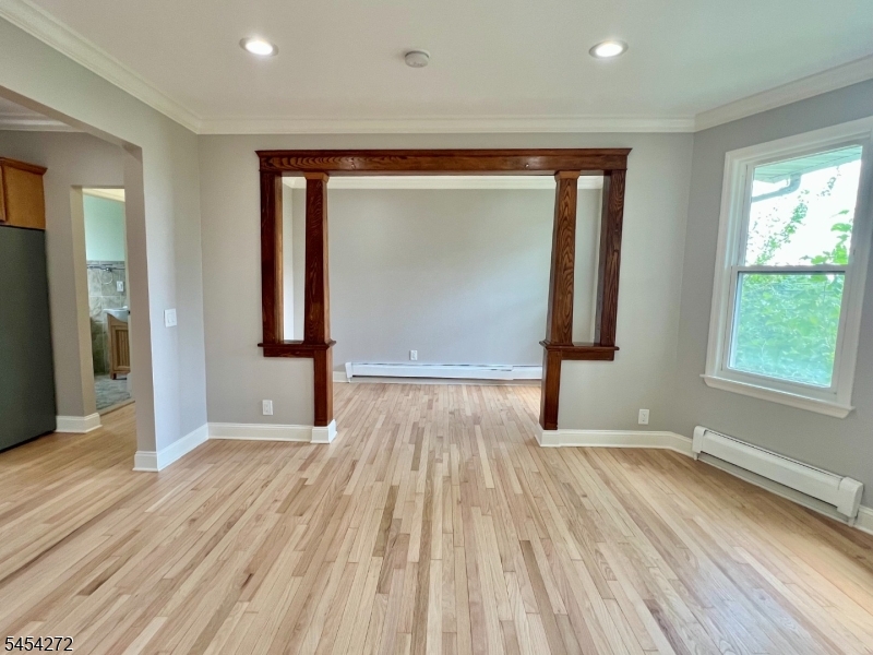 420 Lakeview Ave Property Photo 3