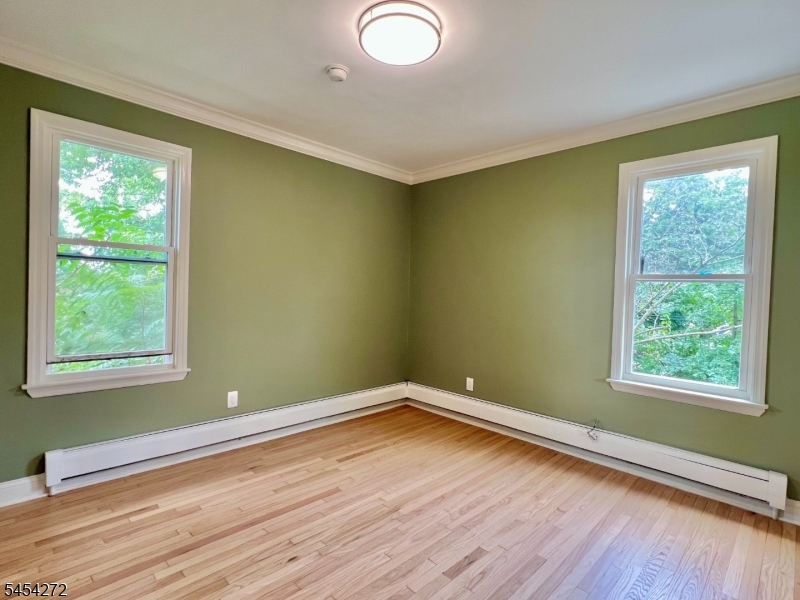 420 Lakeview Ave Property Photo 8