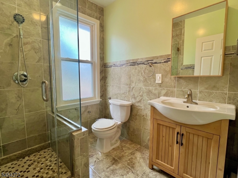 420 Lakeview Ave Property Photo 14