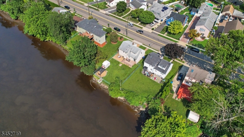 378 Riverside Ave Property Photo 42