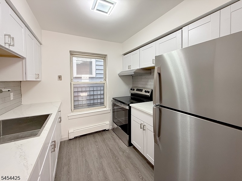 19 Van Rensselear St 4 Property Photo 5