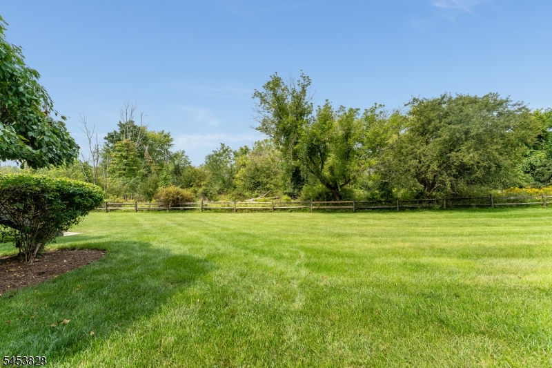 28 Pond Ridge Dr Property Photo 36