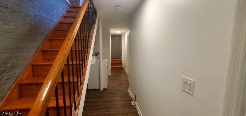 22 Eagle St Property Photo 13