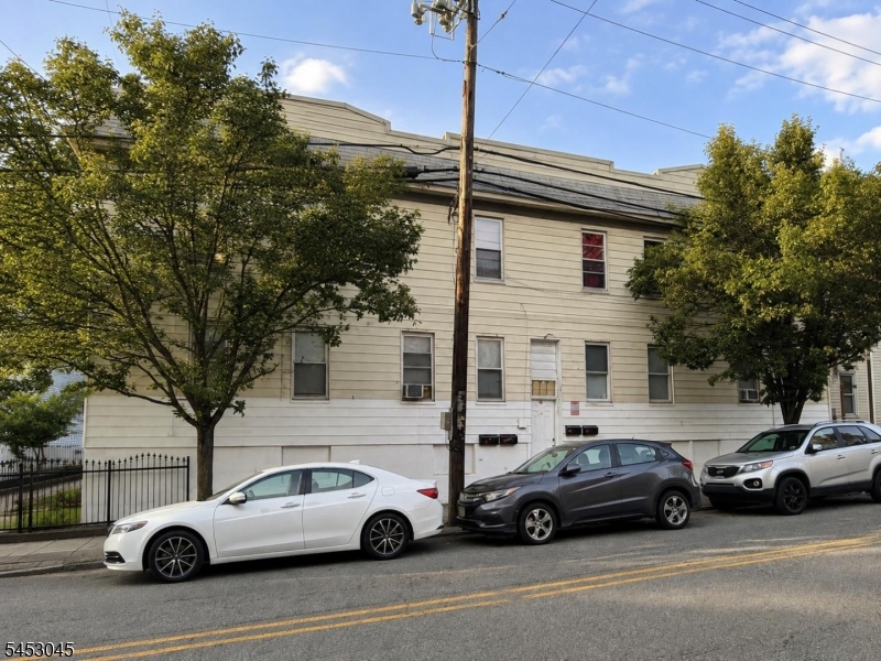 25 Belmont Ave Property Photo 1