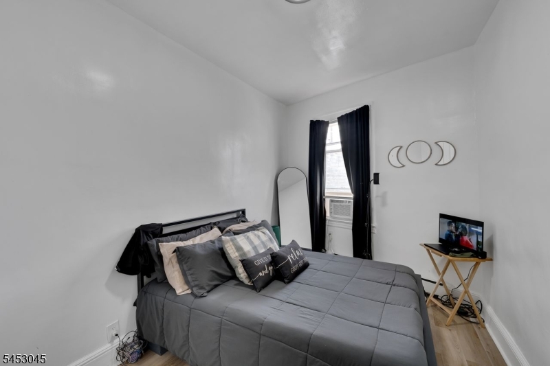 25 Belmont Ave Property Photo 17