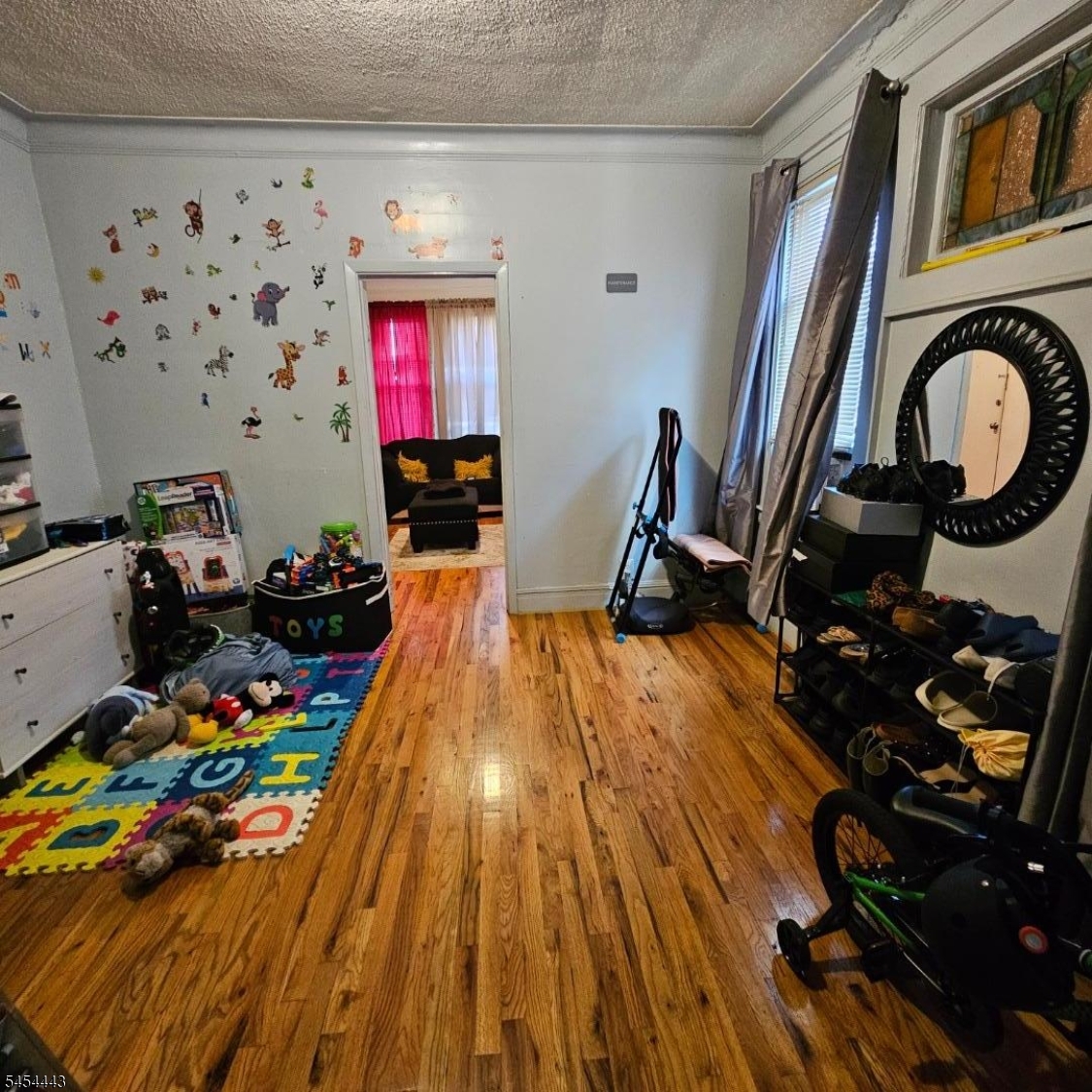 115 Tremont Ave Property Photo 7