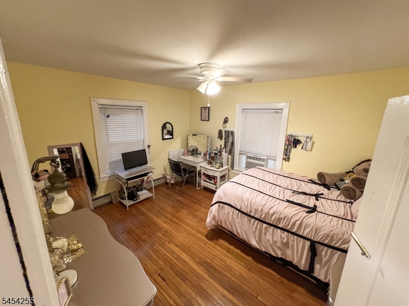 925 Hillside Ave Property Photo 15