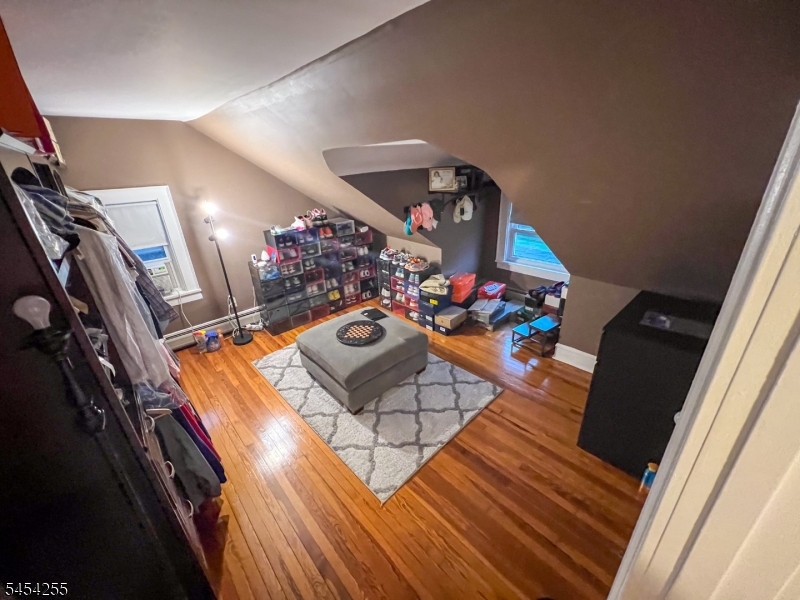 925 Hillside Ave Property Photo 16