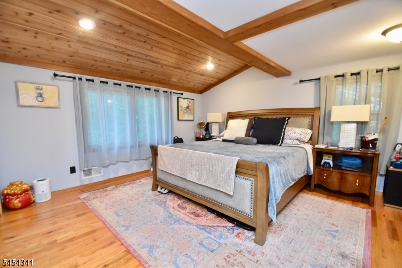 47 Pequot Trl Property Photo 8