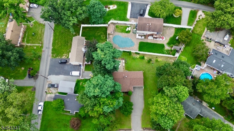 47 Pequot Trl Property Photo 17