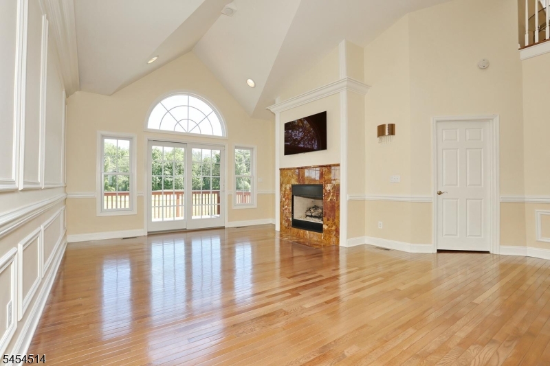 28 Turnberry Ln 28 Property Photo 16