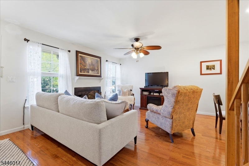 26 Alameda Ct Property Photo 6