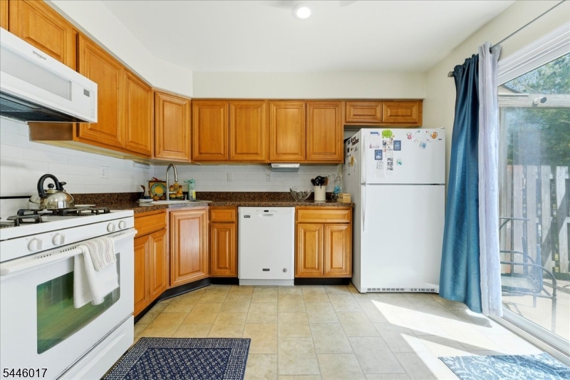 26 Alameda Ct Property Photo 18