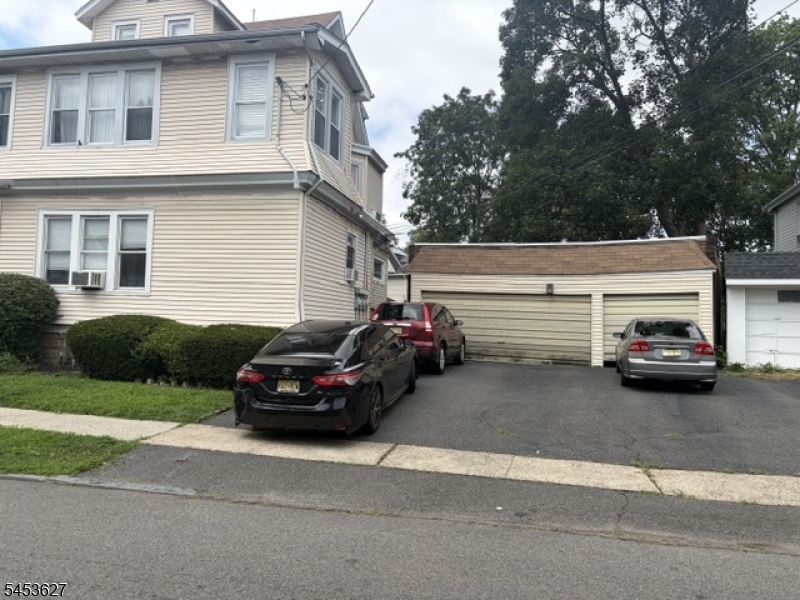 108 Harrison St Property Photo 2