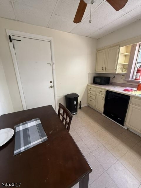 108 Harrison St Property Photo 11