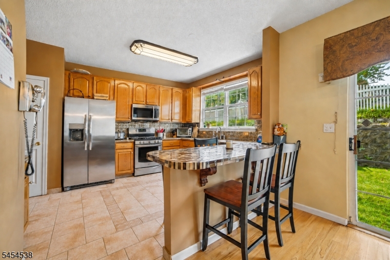 6 Hancock Dr Property Photo 14