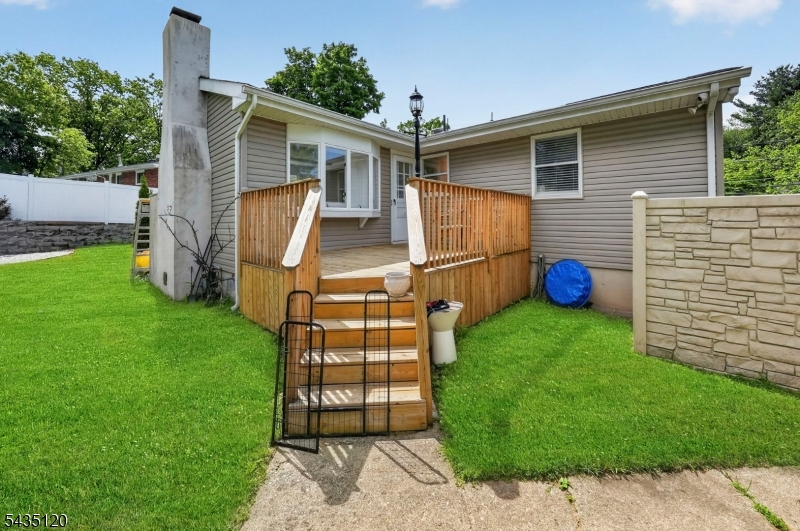 840 Lopatcong St Property Photo 40