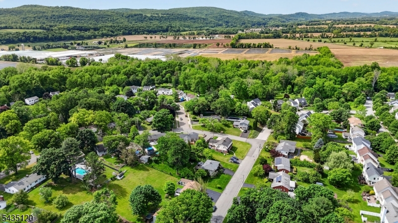 840 Lopatcong St Property Photo 45