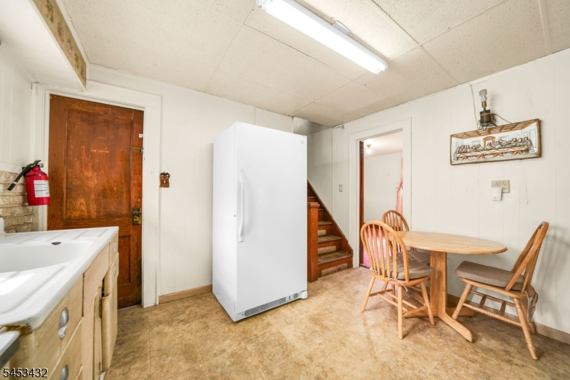 243 Globe Ave Property Photo 10