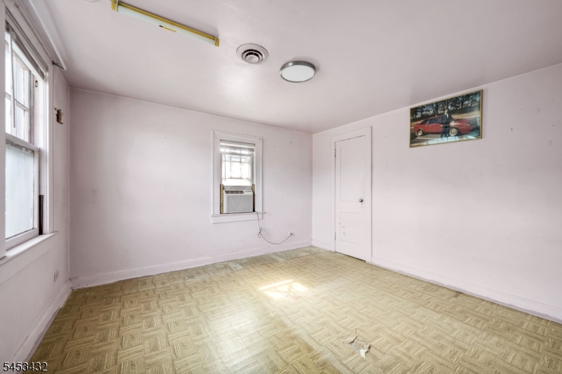 243 Globe Ave Property Photo 17