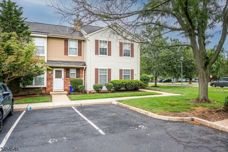449 Saint Giles Court Property Photo 1
