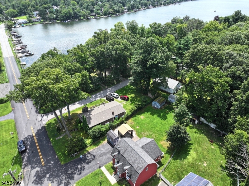 216 E Shore Culver Rd Property Photo 3